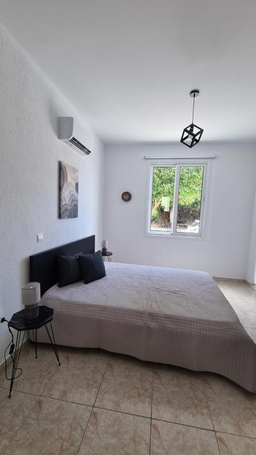 Laertis Apartments - By Imh Travel & Tours Paphos Exterior foto